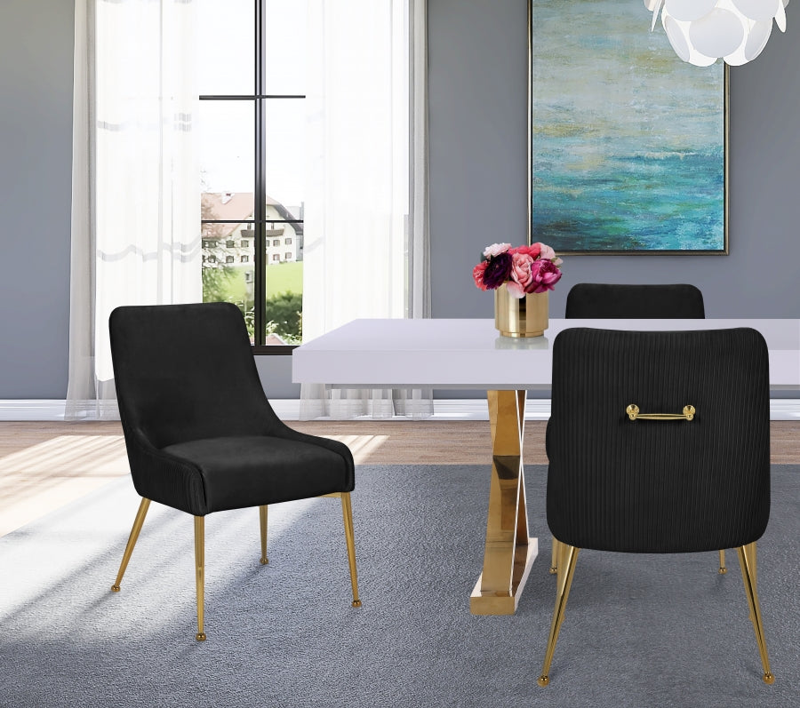 Silla de comedor Ace de terciopelo negro