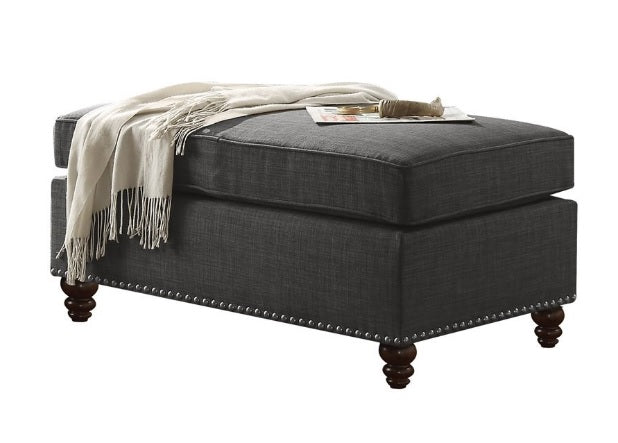 Aurelia II Ottoman 52378