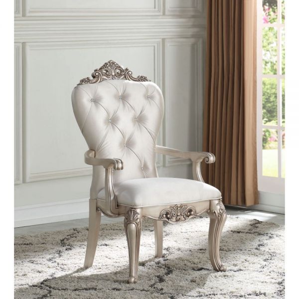 Juego de mesa de comedor, sillón auxiliar y sillón Gorsedd