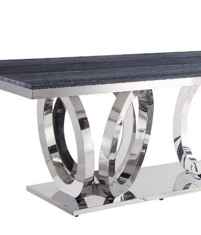Mesa de comedor Nasir. Tendencia ahora.