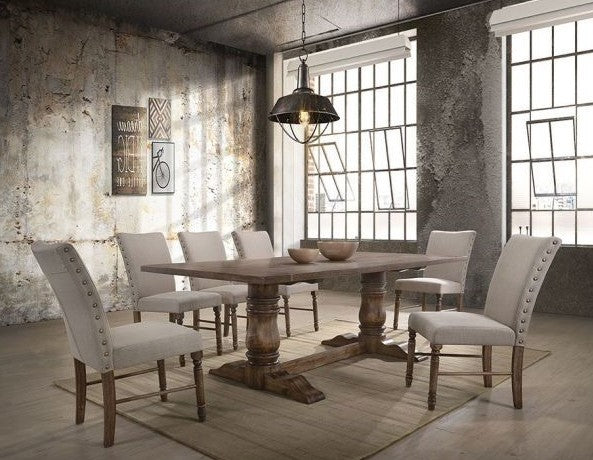Mesa de comedor Leventis 74655. Próximamente.