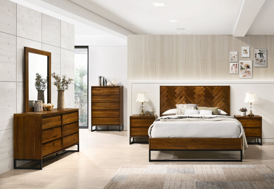 Reed Wood Collection Bedroom Set 5 Piece
