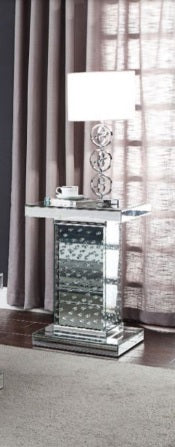 Nysa End Table 81412