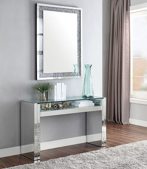 Nysa Accent Table 81473.Coming Soon.