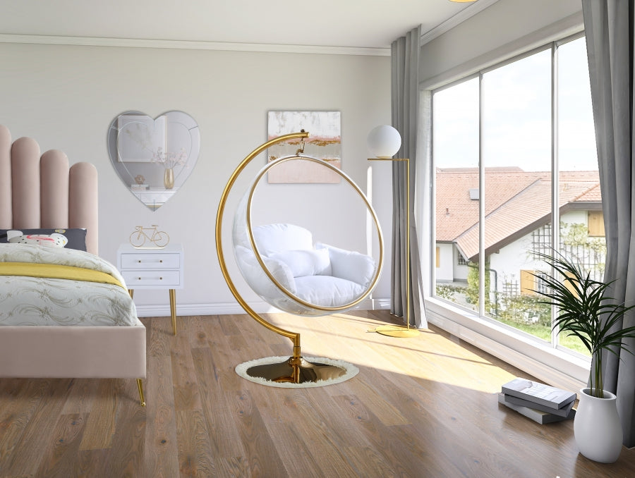 Silla decorativa Luna de acrílico con forma de burbuja, color dorado