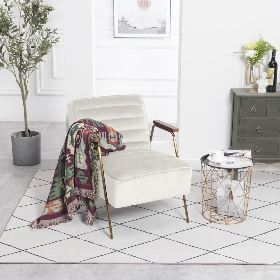 Silla decorativa Woodford de terciopelo blanco