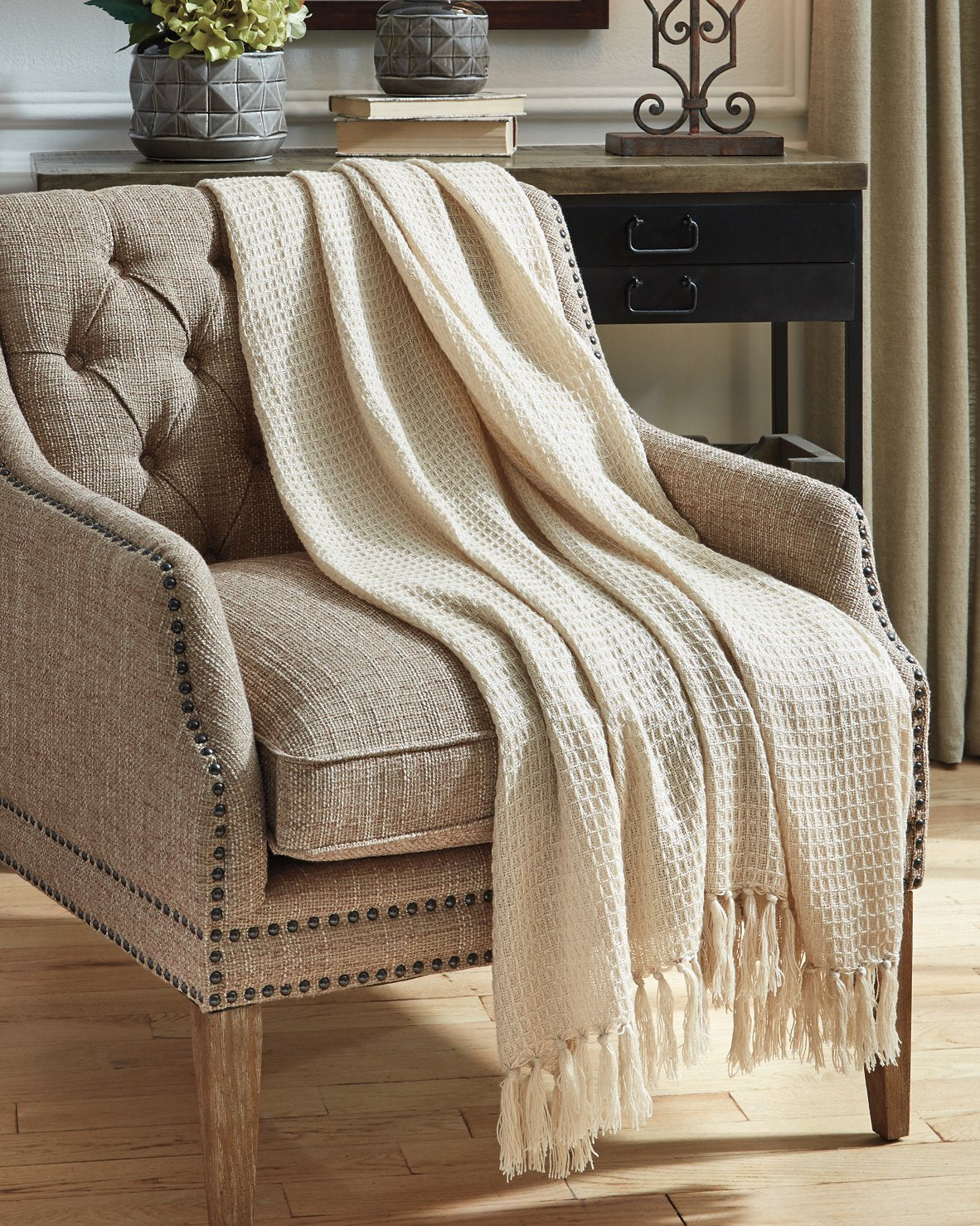 Rowena Throw image