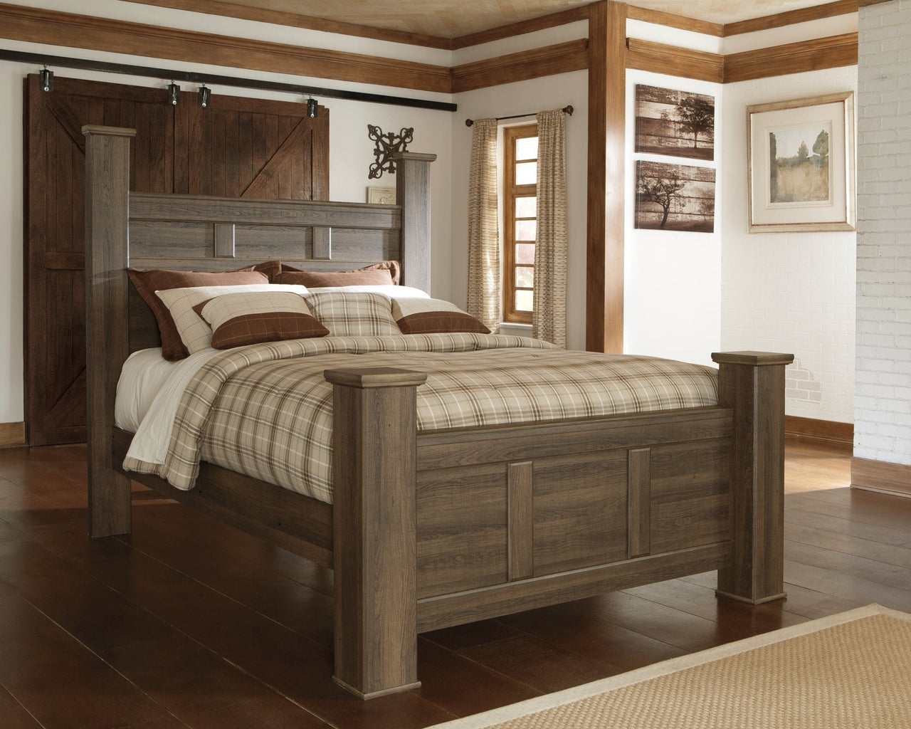 Juararo Queen Poster Bed image