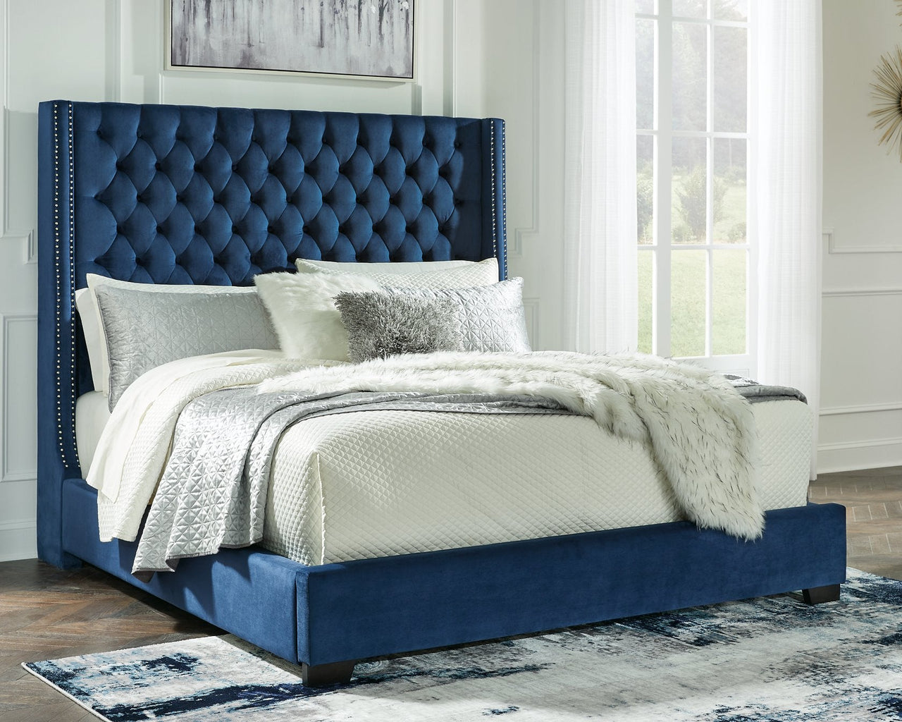 Cama tapizada Coralayne King 
