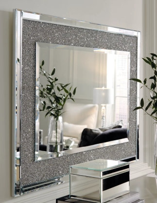 Kingsleigh Accent Mirror