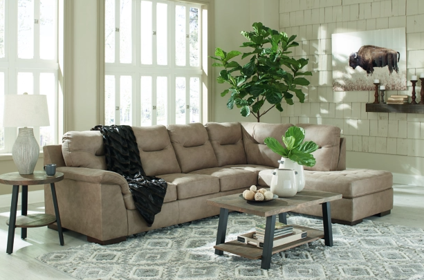 Maderla 2-Piece Sectional with Chaise