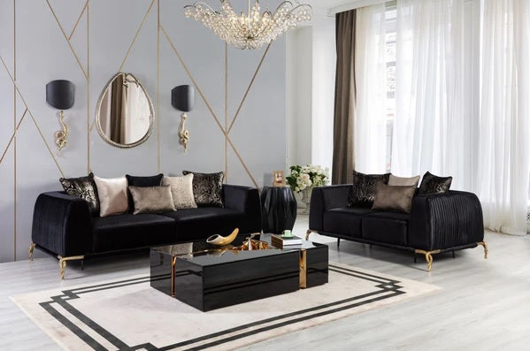 Sofá y loveseat de terciopelo negro Giselle. Recién llegado.