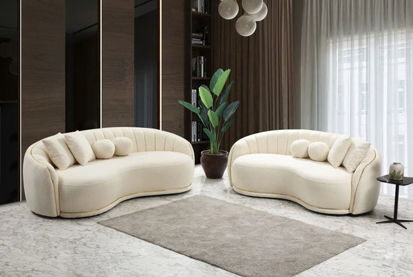 Sofá y loveseat Linda Ivory Boucle, PRÓXIMAMENTE.