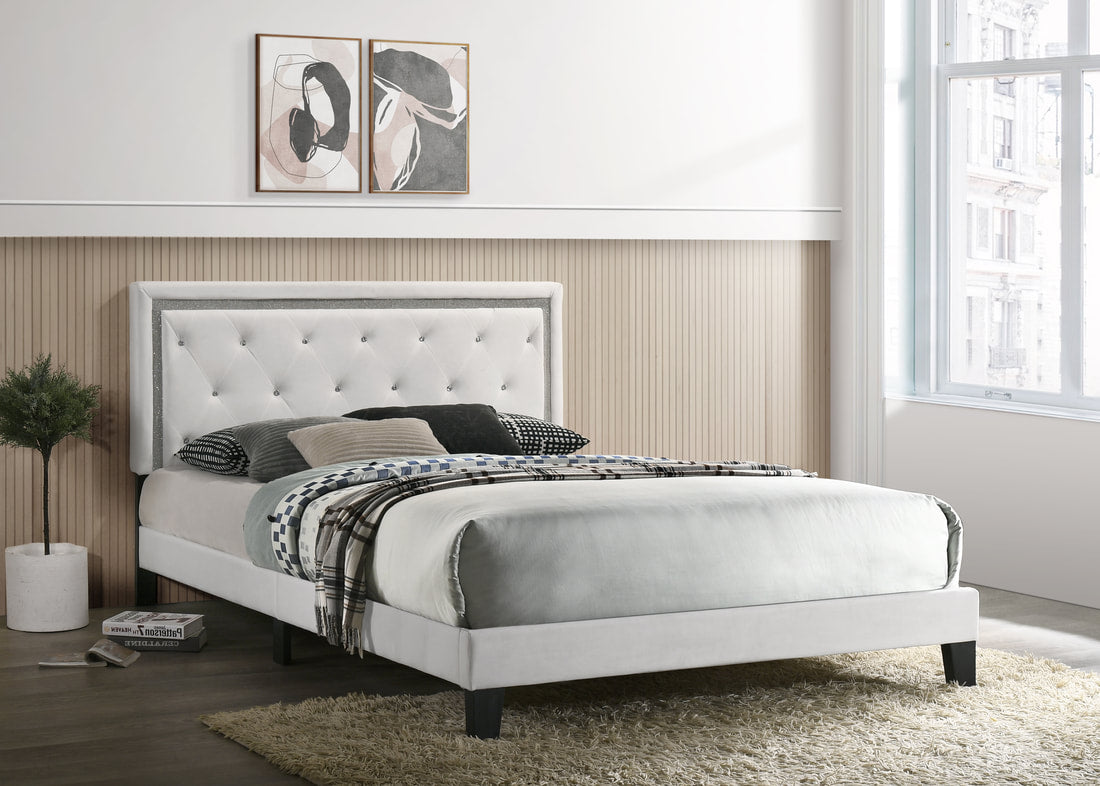 Cama con plataforma de terciopelo blanco Passion - Queen, King 